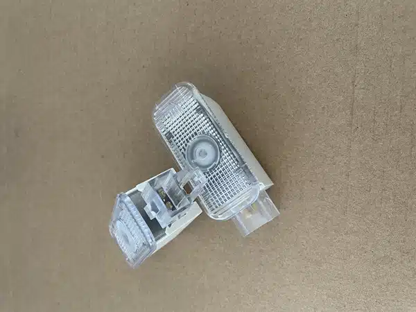 Audi tt puddle lights retro fit Audi tt puddle lights retro fit